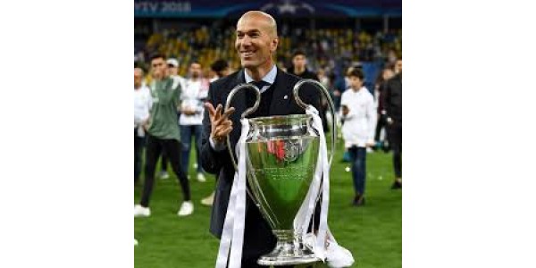 Zinedine doodt de vier reuzen van de Serie A